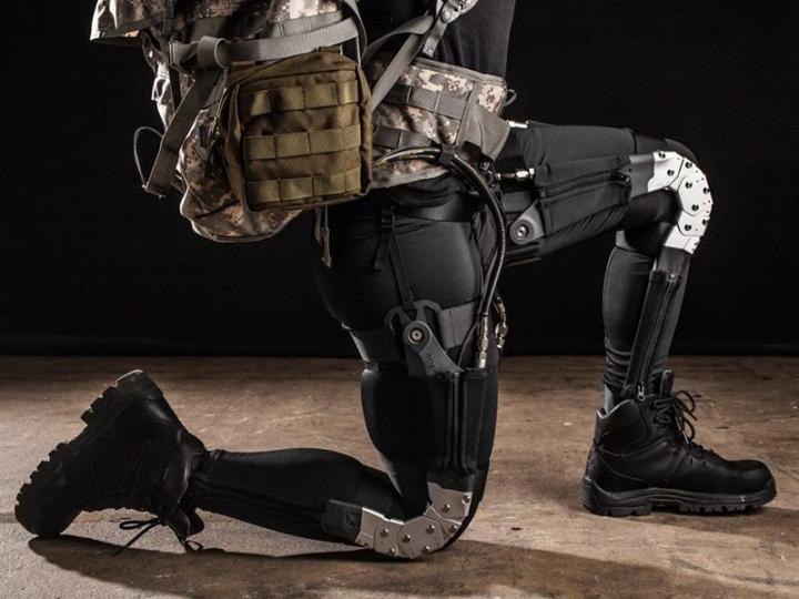 darpa invests super light exoskeleton soldiers soft exosuit