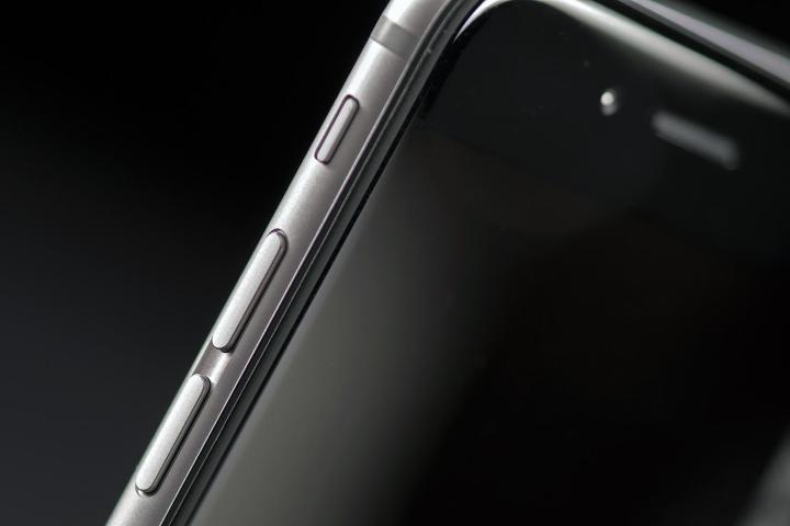 Apple iPhone 6 side buttons
