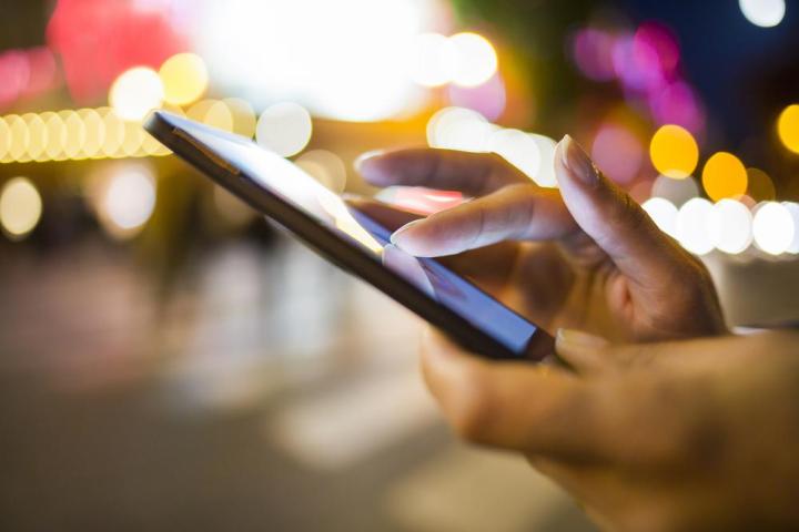 mobile roaming eu abolished news using phone