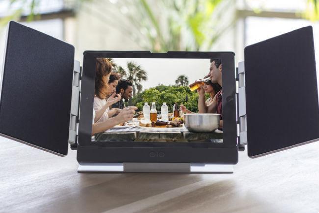 amp for ipad air is a tablet case doubling as speaker system main
