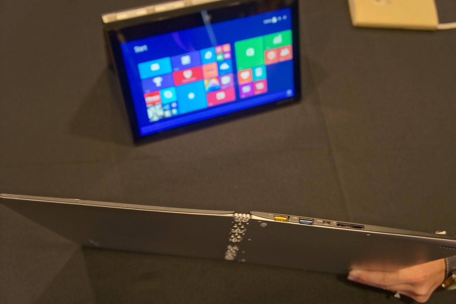 Lenovo's Yoga 3 Pro gets lighter and thinner, adds watchband hinge