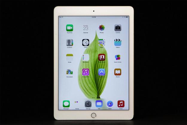 Apple iPad Air 2 screen home