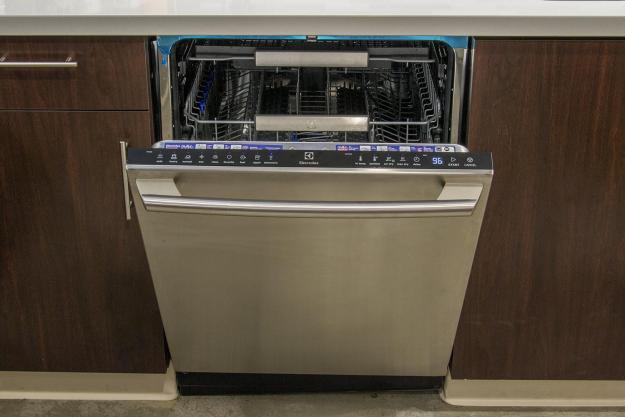 Electrolux EI24ID50QS0B dishwasher