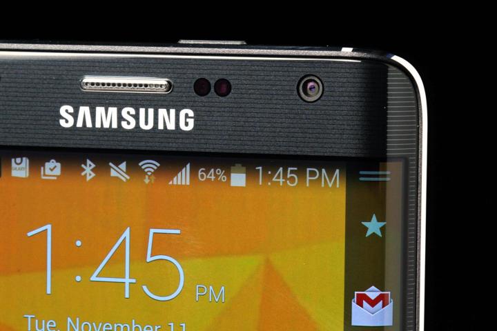 Samsung Galaxy Note Edge top screen corner