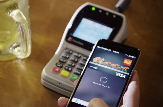 chameleon app shows stores accepting apple pay