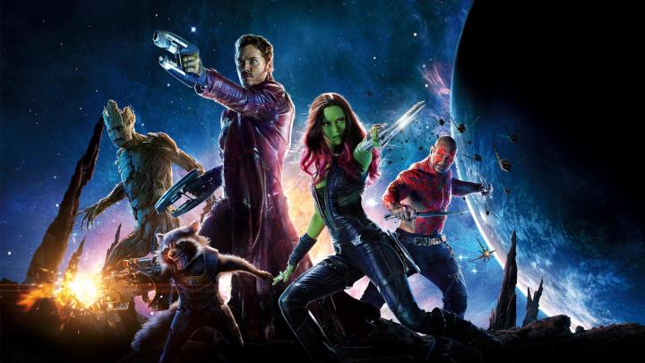 guardians galaxy director warns not expect crossover avengers of the