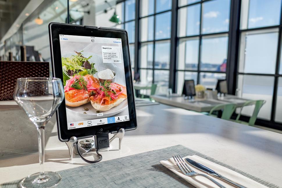 ipads are replacing waiters in airport restaurants cotto ipad otg lr