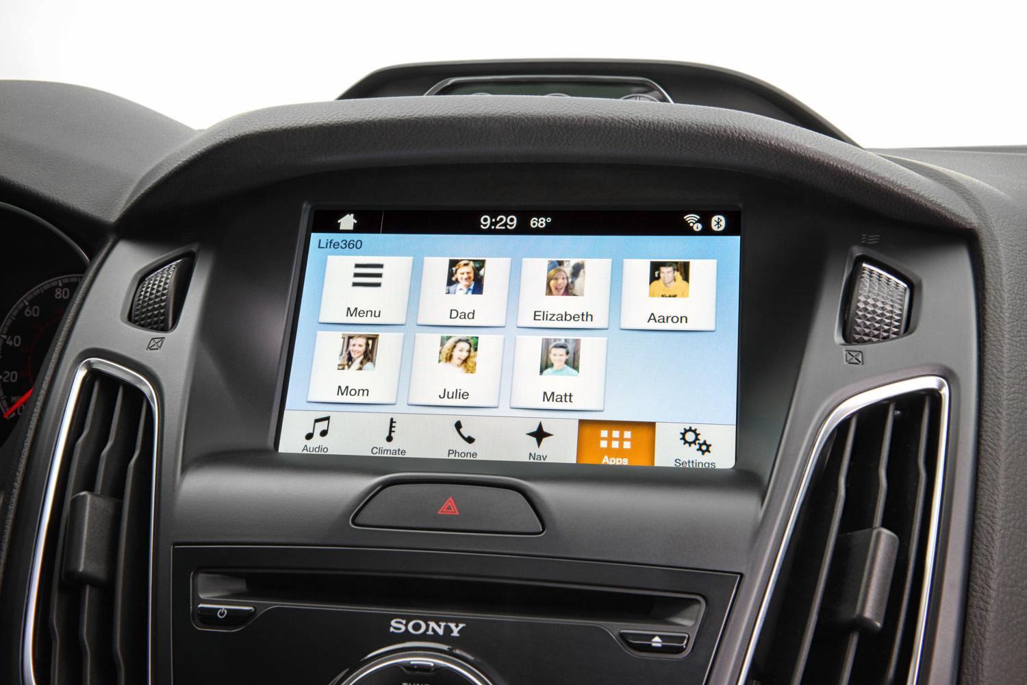 Ford Sync AppLink Life360 Family Circle