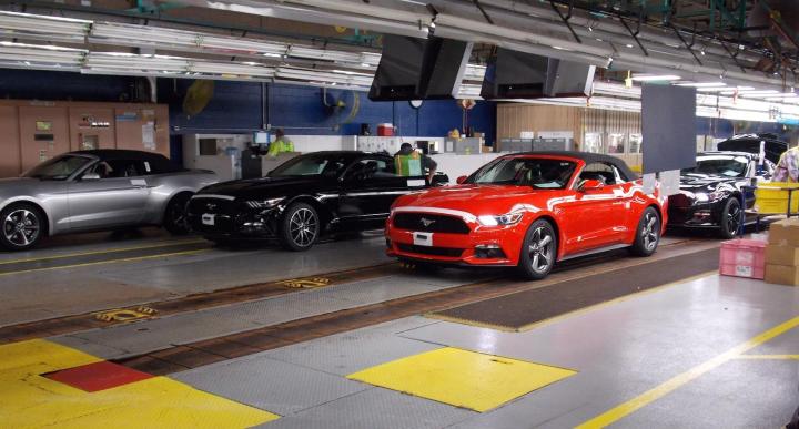 convertible 2015 ford mustangs make their way to dealer lots mustang frap