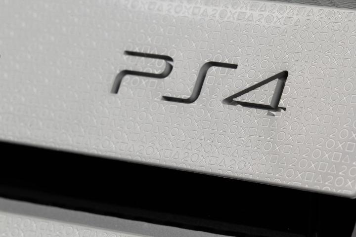 PlayStation 4 PS4 20th Anniversary detail macro