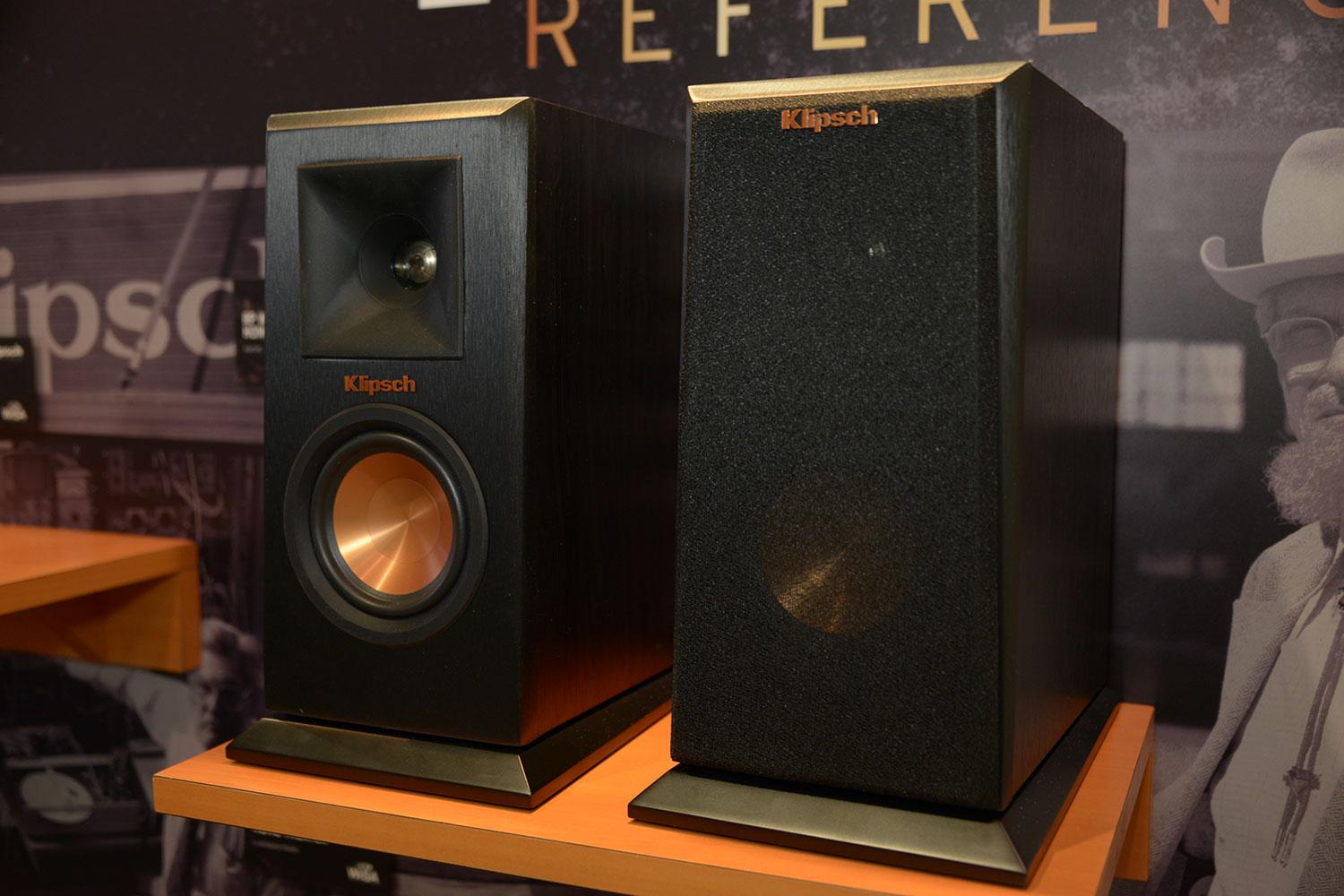 klipsch shows reference premiere wireless home theater system 6789