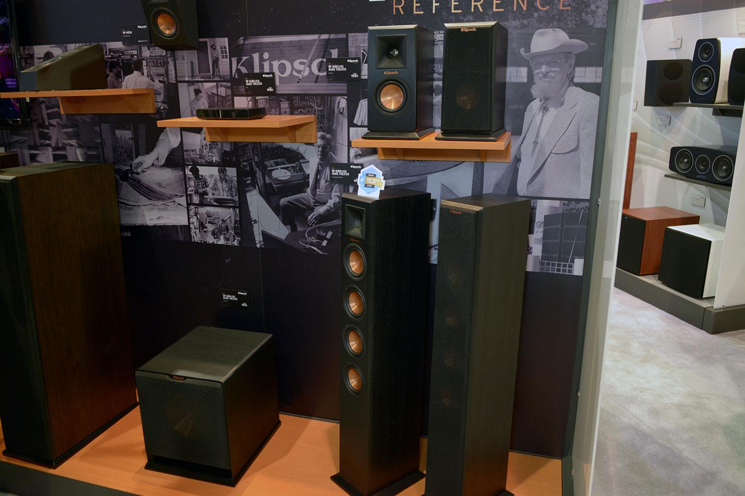 klipsch shows reference premiere wireless home theater system 6796