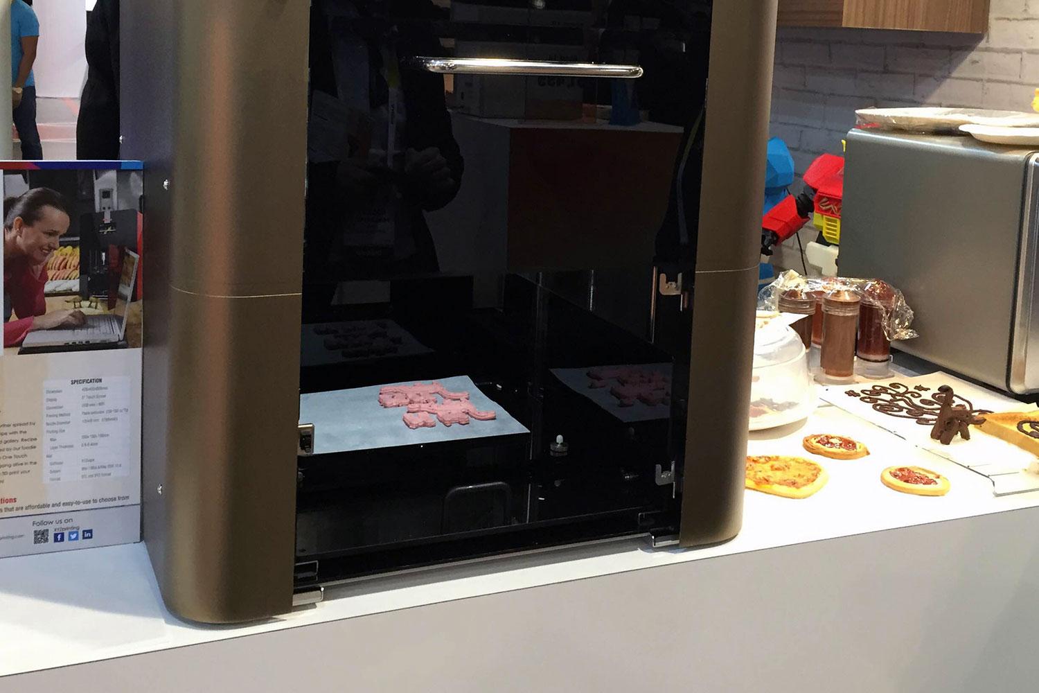 xyzprinting debuts 3d food printer at ces 2015 0099b