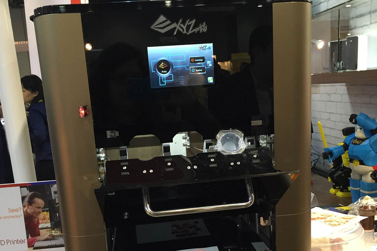 xyzprinting debuts 3d food printer at ces 2015 0112