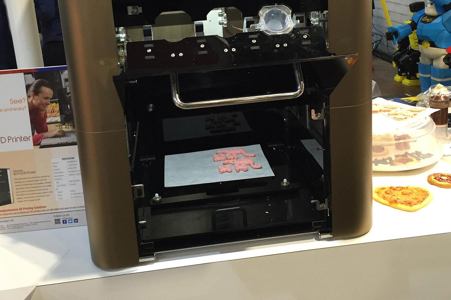 xyzprinting debuts 3d food printer at ces 2015 0112b