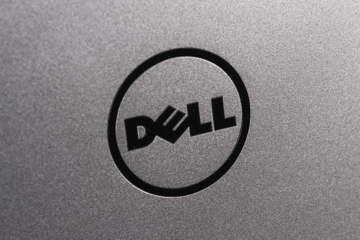dell xps 13 2015 review lid logo