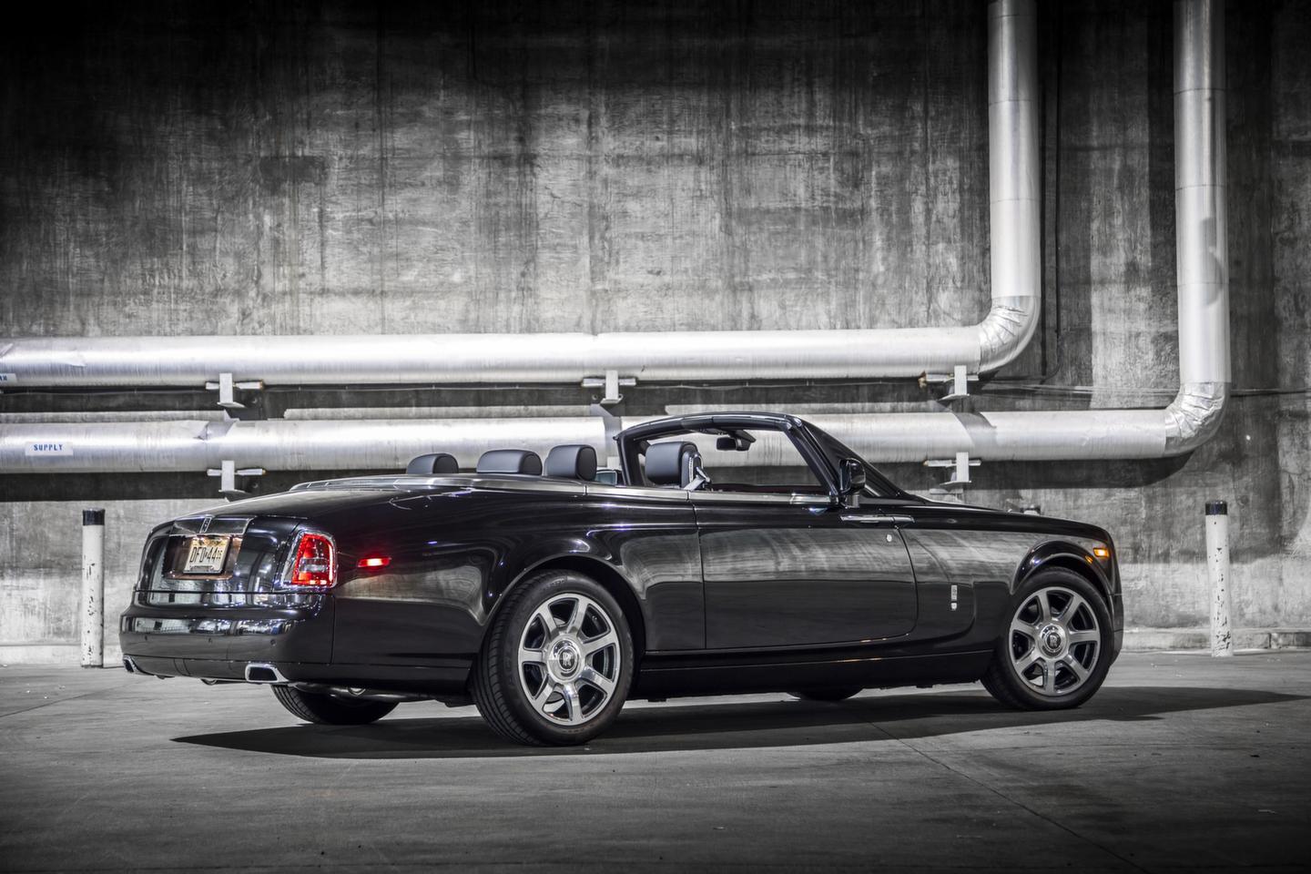 Rolls-Royce Phantom Nighthawk