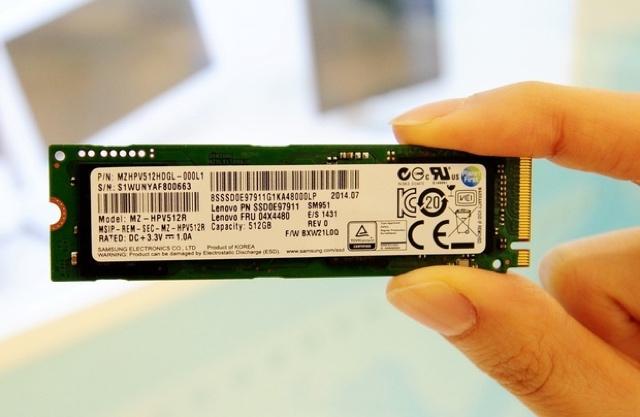 samsungs new pci express solid state drive blows doors off competitors samsungsm951