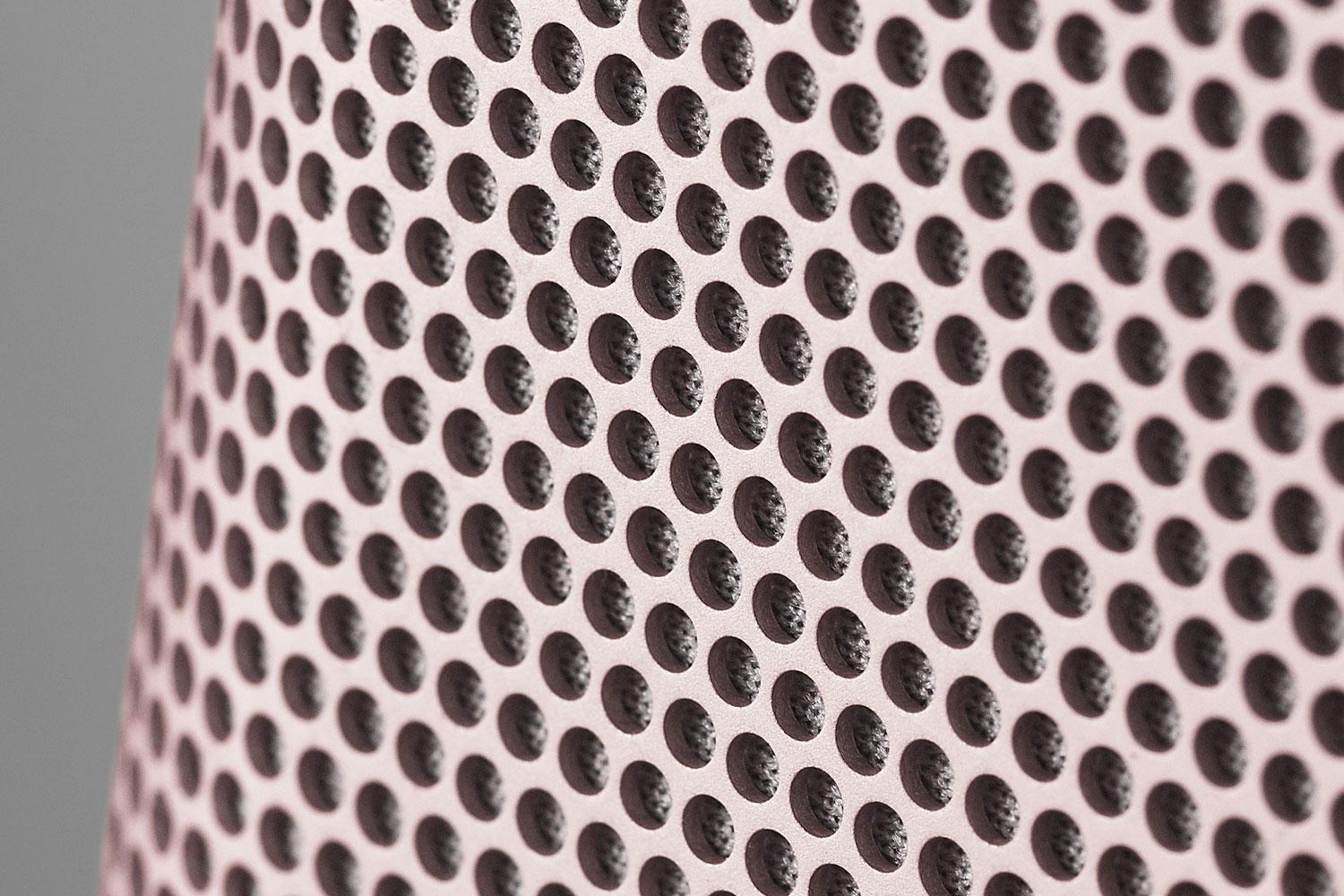 bang olufsen beolit 15 bluetooth speaker 600 dollars  030