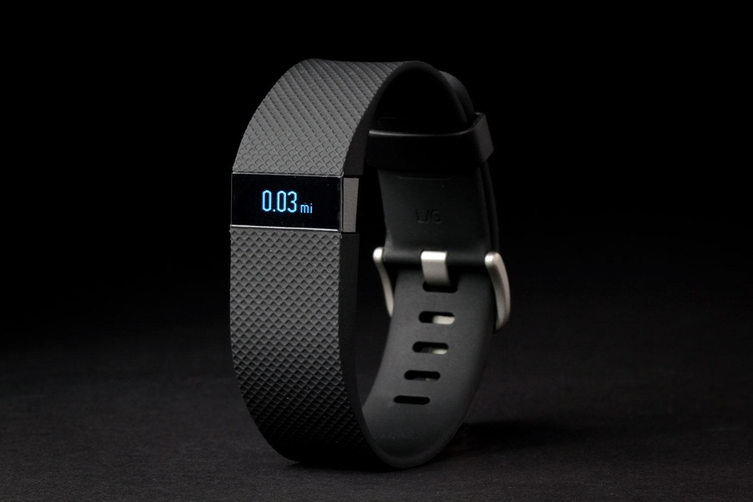 Bewustzijn scherm met tijd Fitbit Charge HR Review | Fitness Tracker | Digital Trends