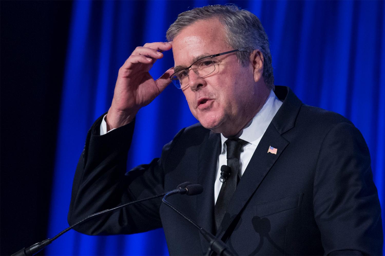 Jeb Bush says his Apple Watch is better than Obamacare | Digital Trends