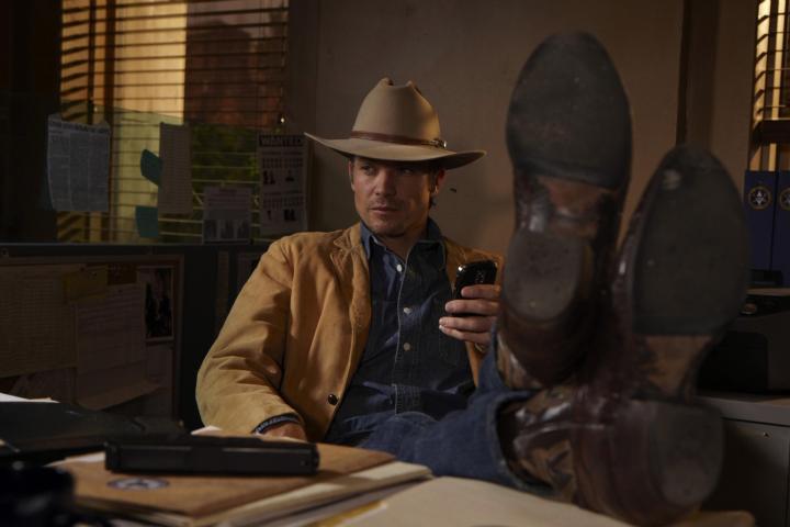 oliver stones edward snowden movie adds justified star timothy olyphant
