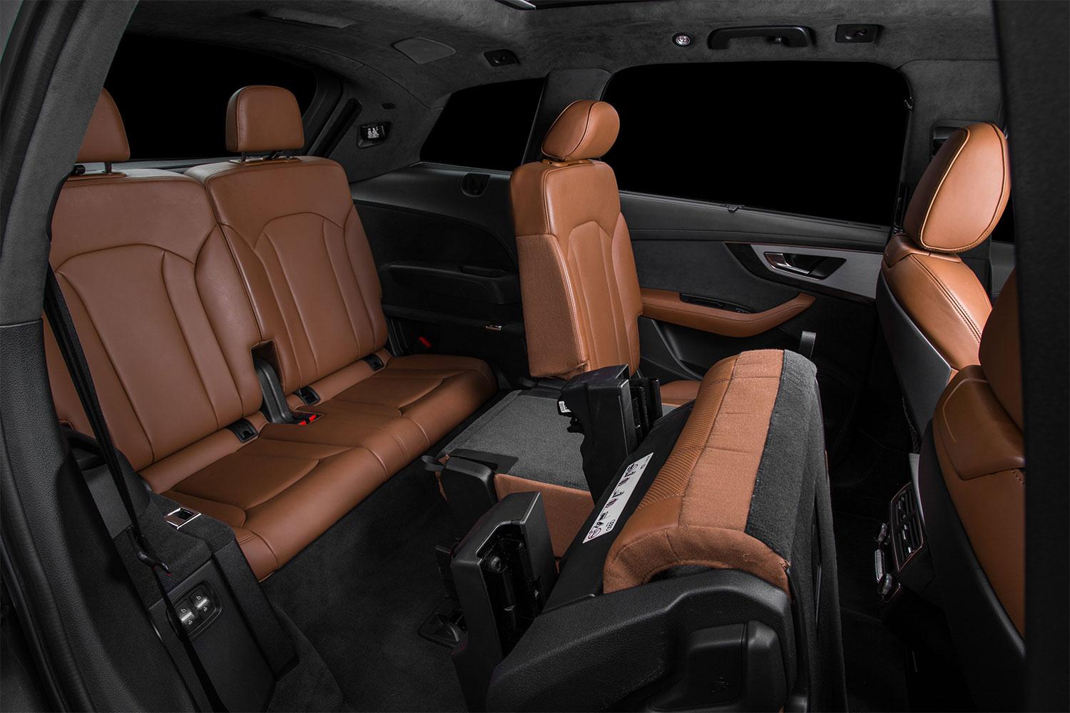 2016 Audi Q7 interior back folded