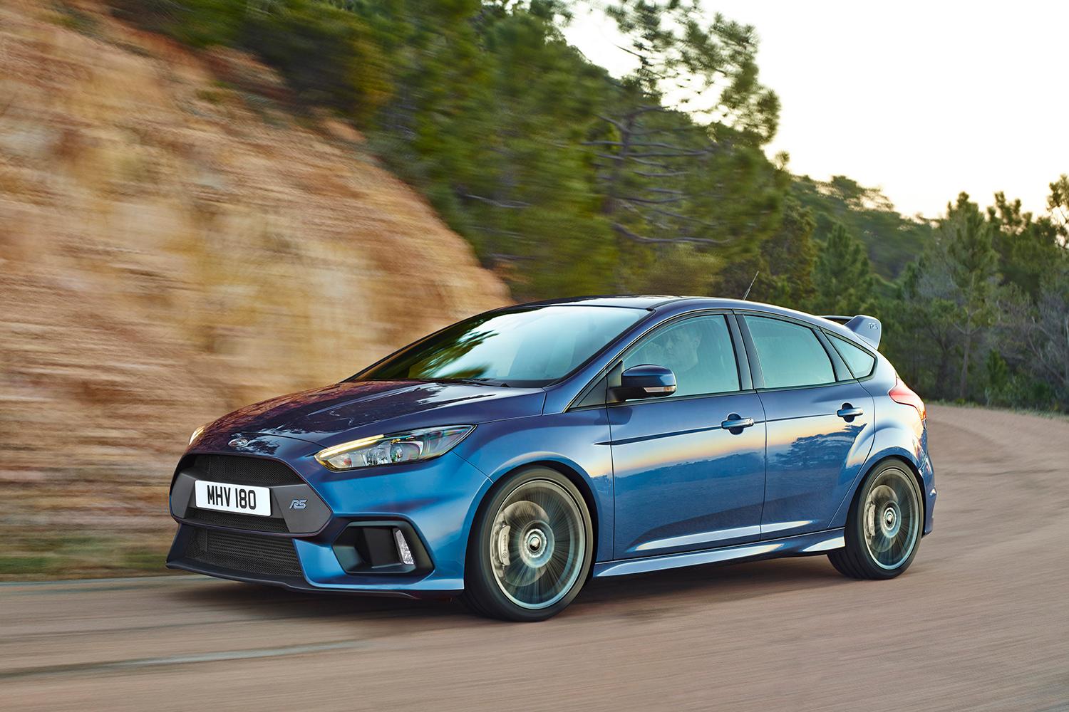 2016 Ford Focus RS press side