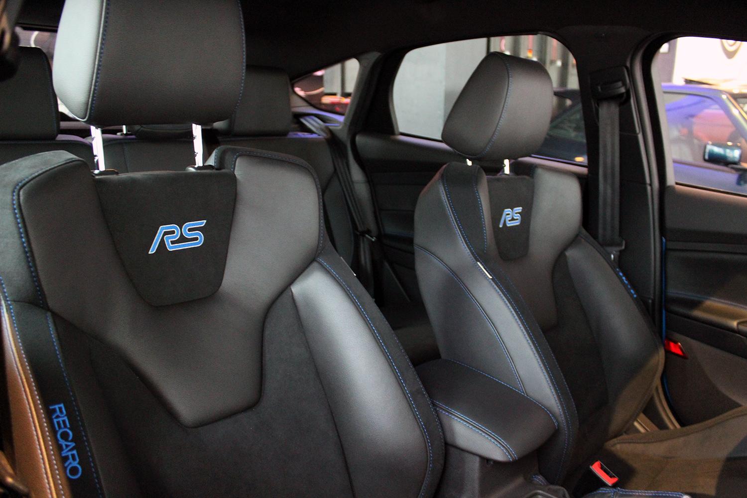 2016 Ford Focus RS seats