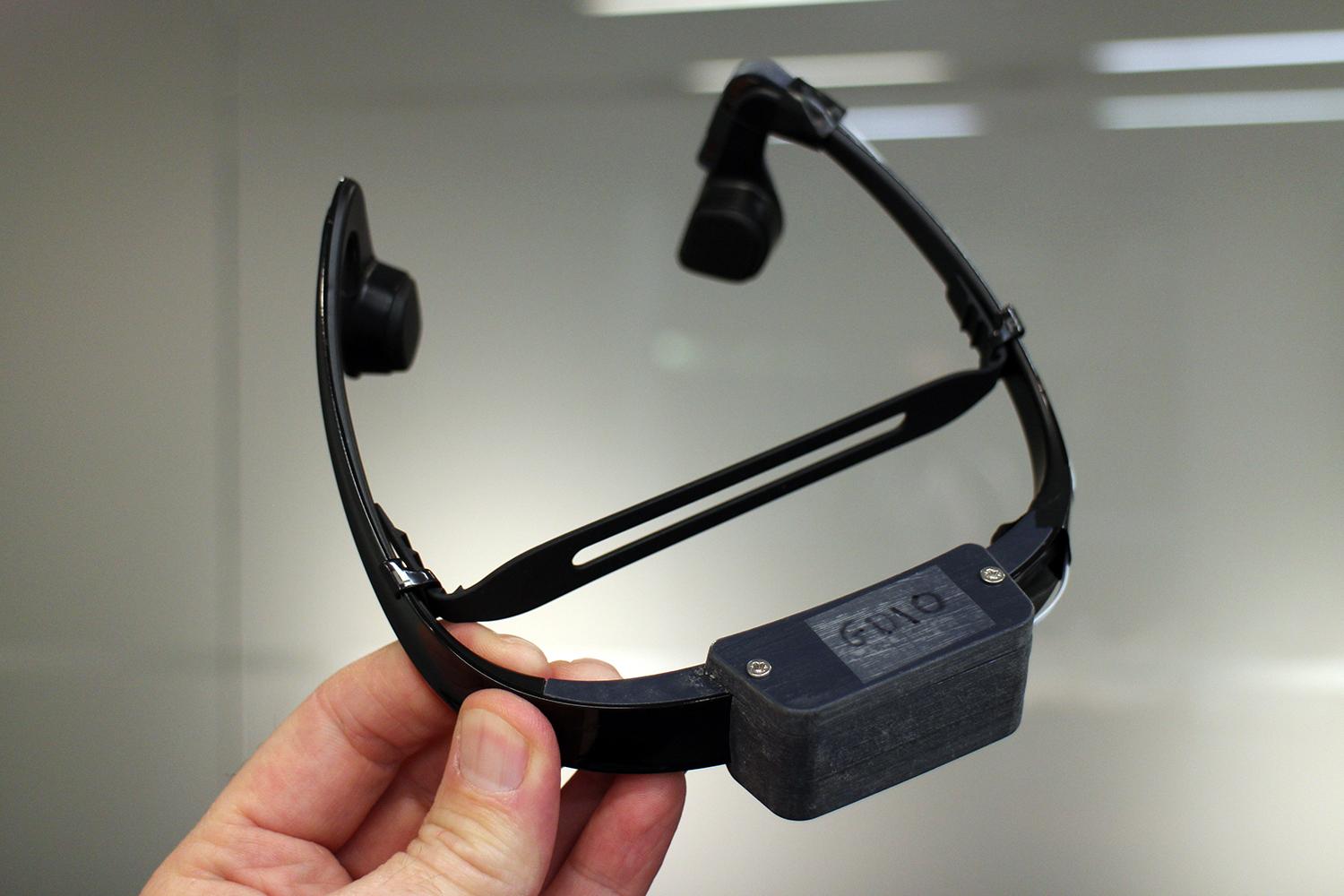 microsoft cities unlocked wearable for the blind 6569