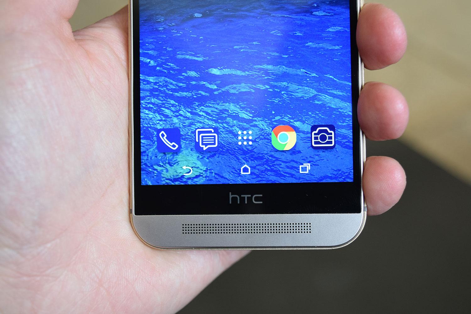 HTC One M9 front bottom