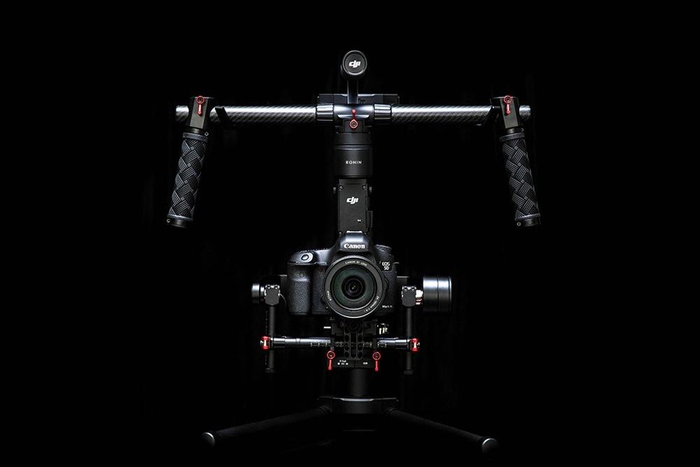 djis ronin m gimbal lets you single handedly create smooth hollywood style videos 5