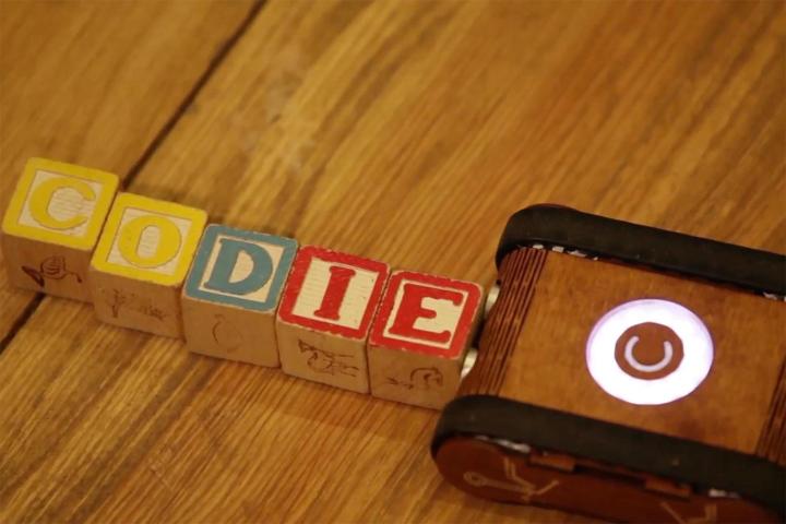codie helps kids learn to code ingiegogo
