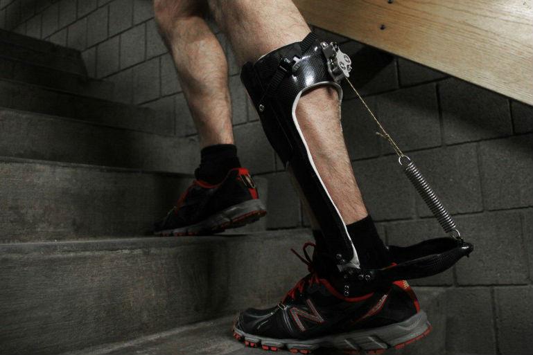 leg mounted exoskeleton exo3