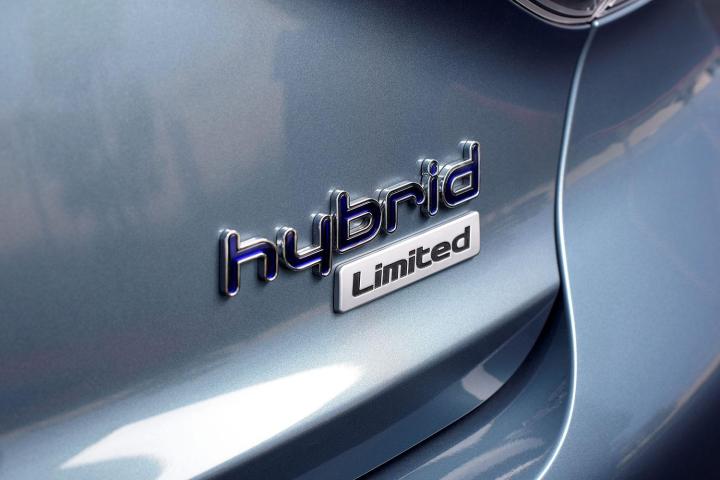 2016 Hyundai Sonata Plug in Hybrid side badge
