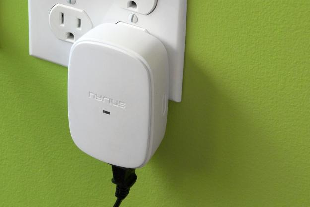 Nyrius Smart Outlet