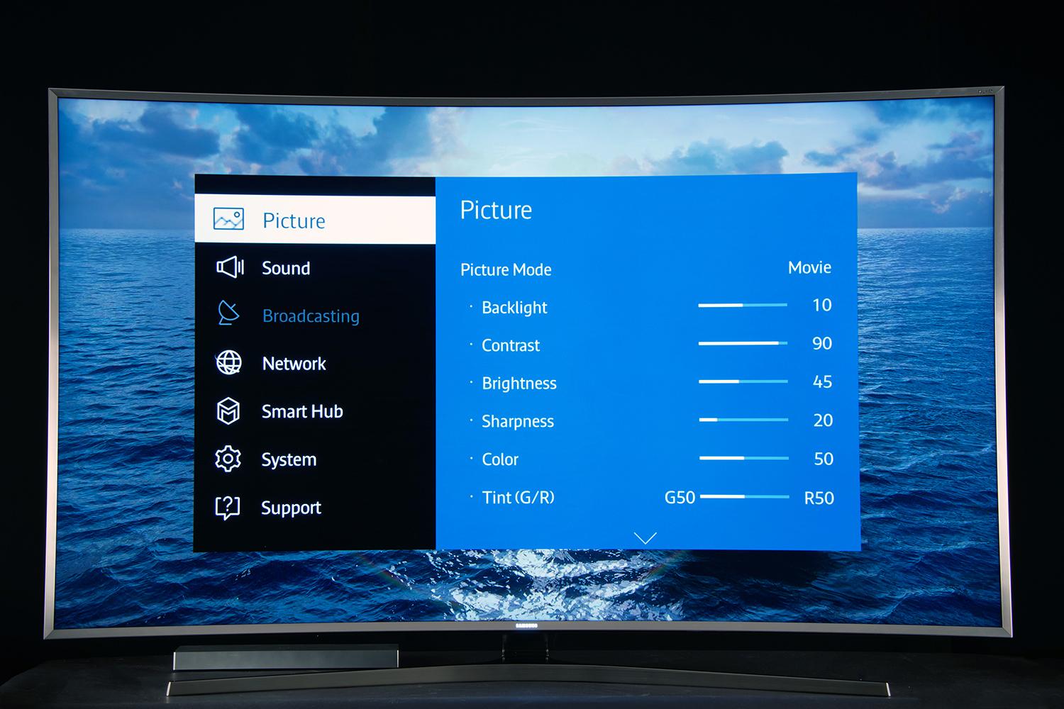 Samsung tv настройка. Экран меню ТВ самсунг. Настройка изображения телевизора. Экран настройки телевизора. Параметр тон на телевизоре самсунг.