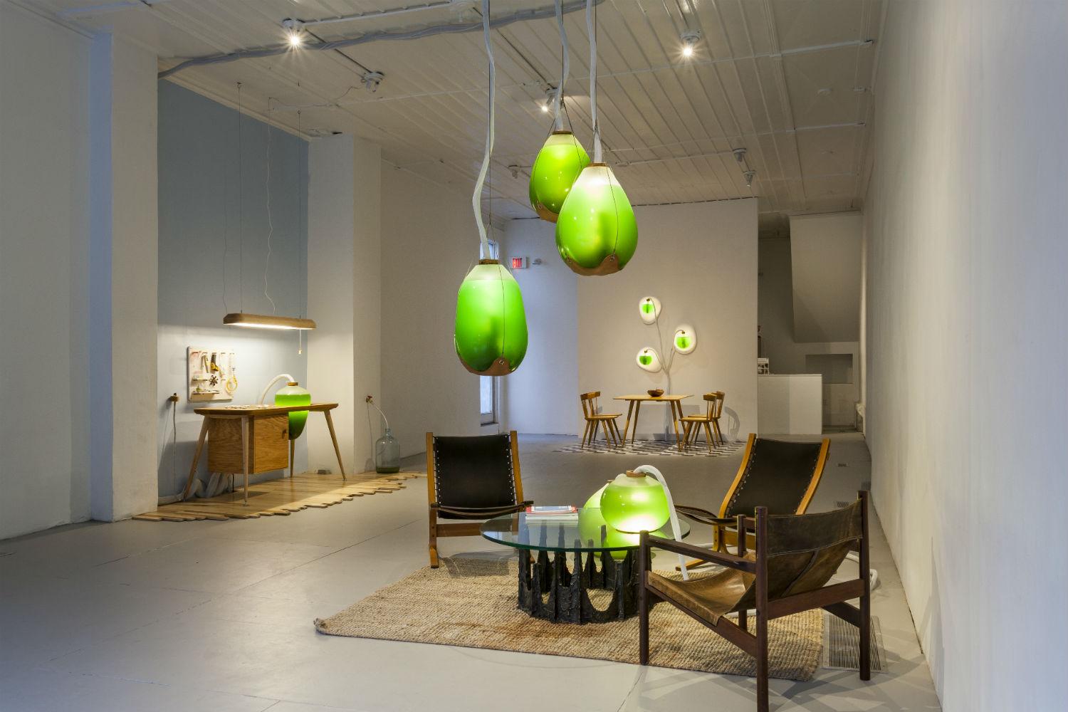 microalgae lamps can light your home and are edible algae lamp 05
