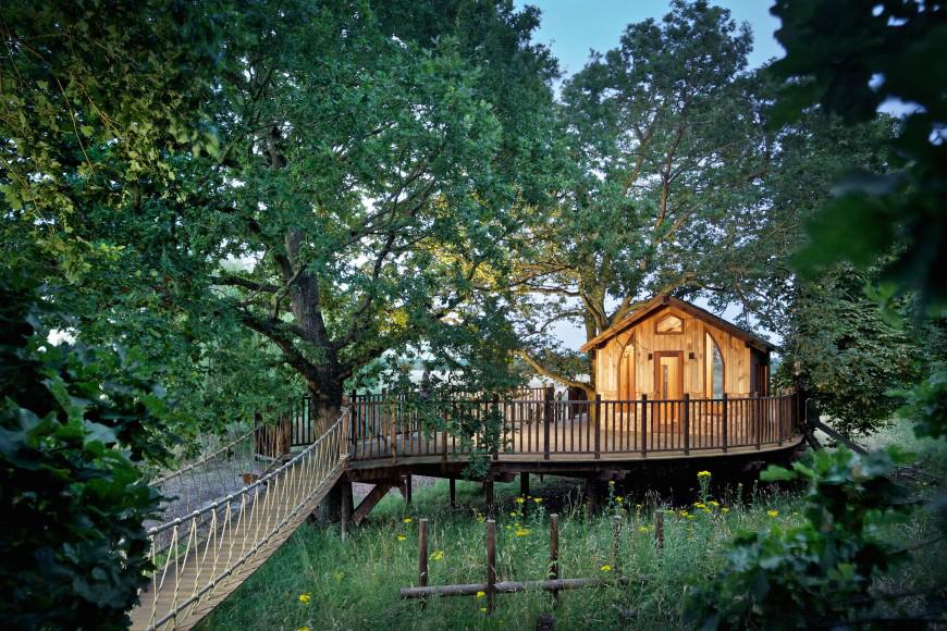 retreat from society and relax in these idyllic cabins around the world nook treehouse 11