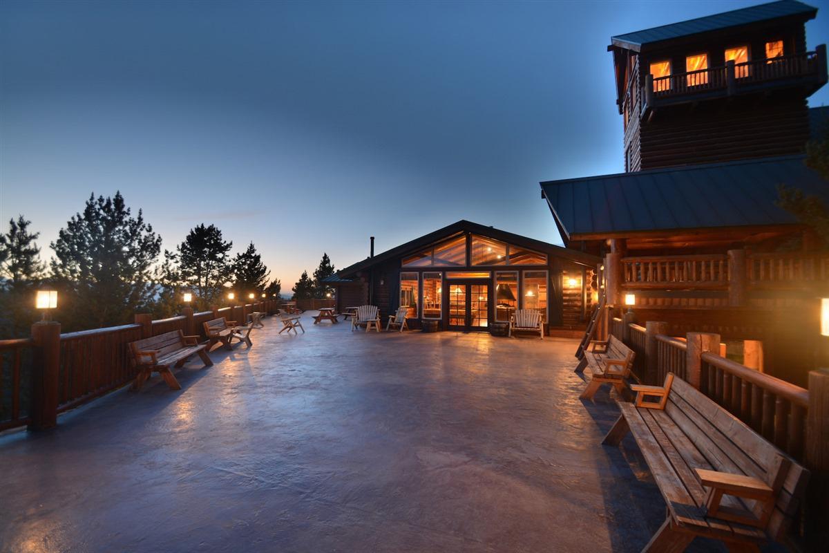 retreat from society and relax in these idyllic cabins around the world timber moose lodge 14