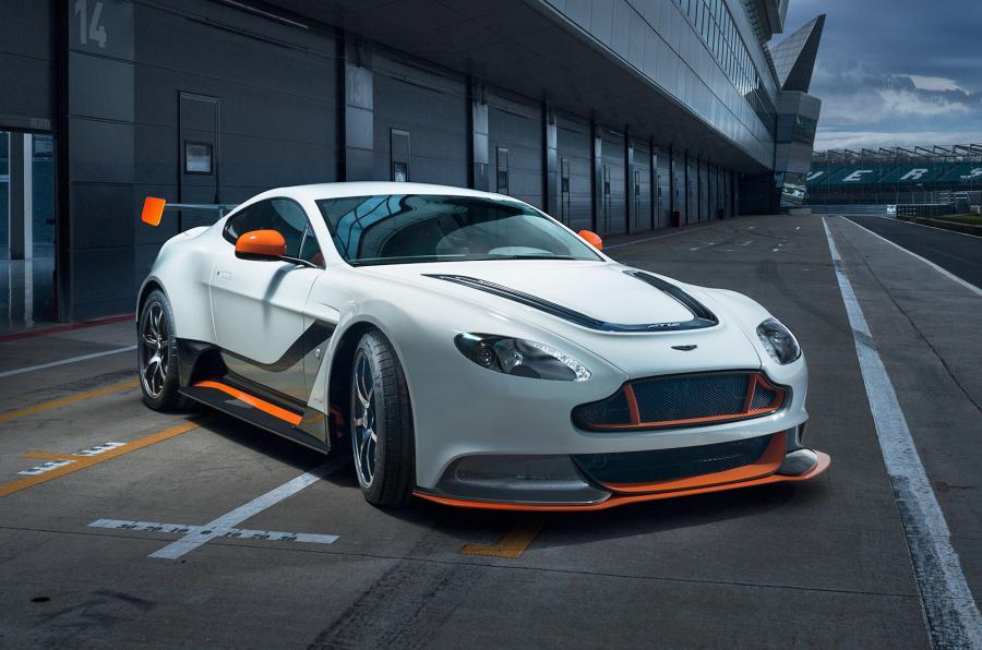 vantage-gt12_front angle