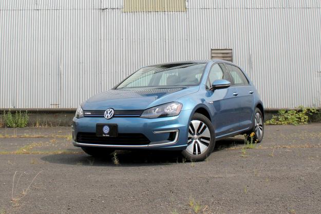 2015 volkswagen e golf review front angle 2