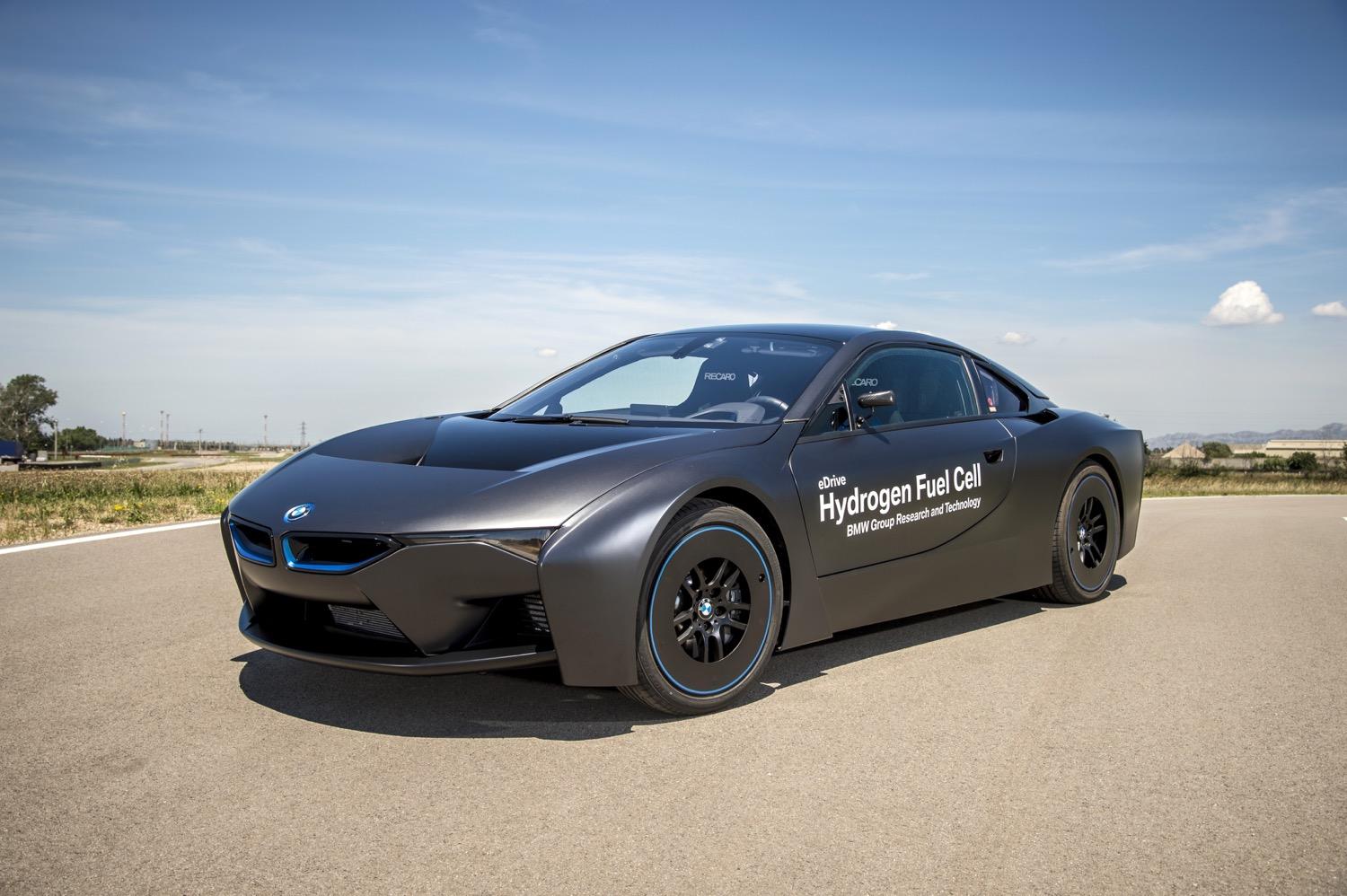 BMW i8 hydrogen fuel-cell prototype