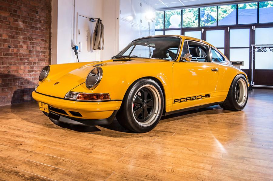 Singer 911 yellow front angle