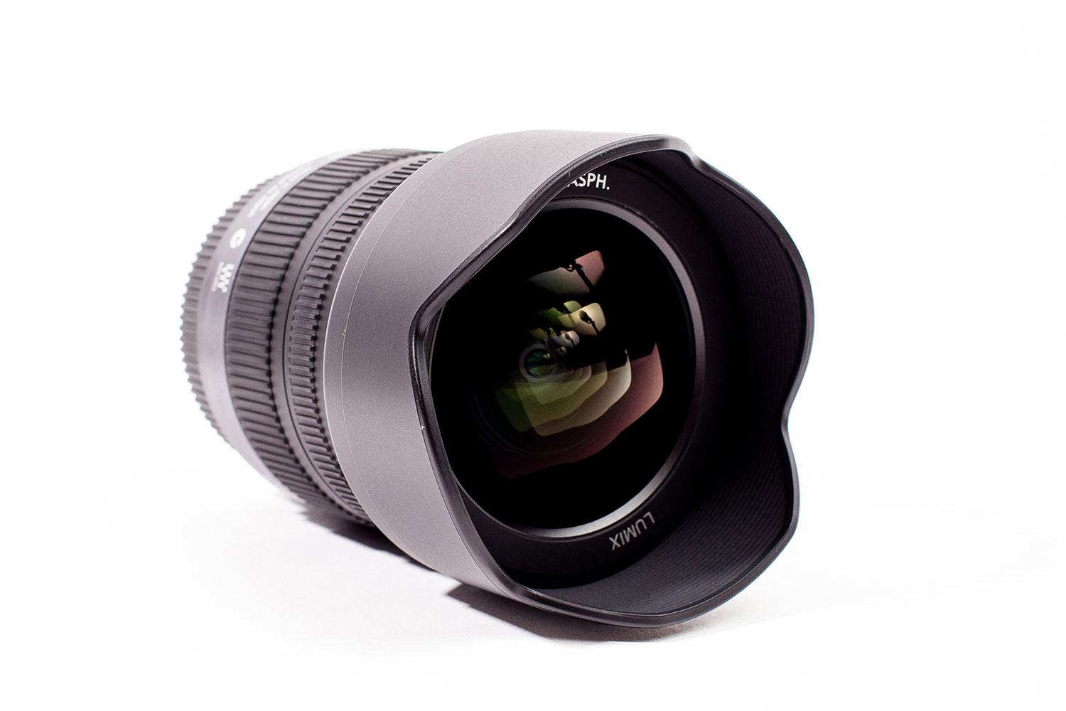 z camera startup unveils worlds smallest 4k interchangeable lens cam zcam 1018 72dpi 20150706