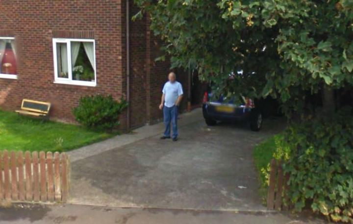 husband who said he quit smoking outed by street view smoker