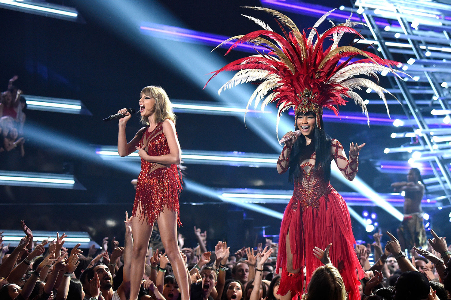 20 must see moments vmas 2015 from the