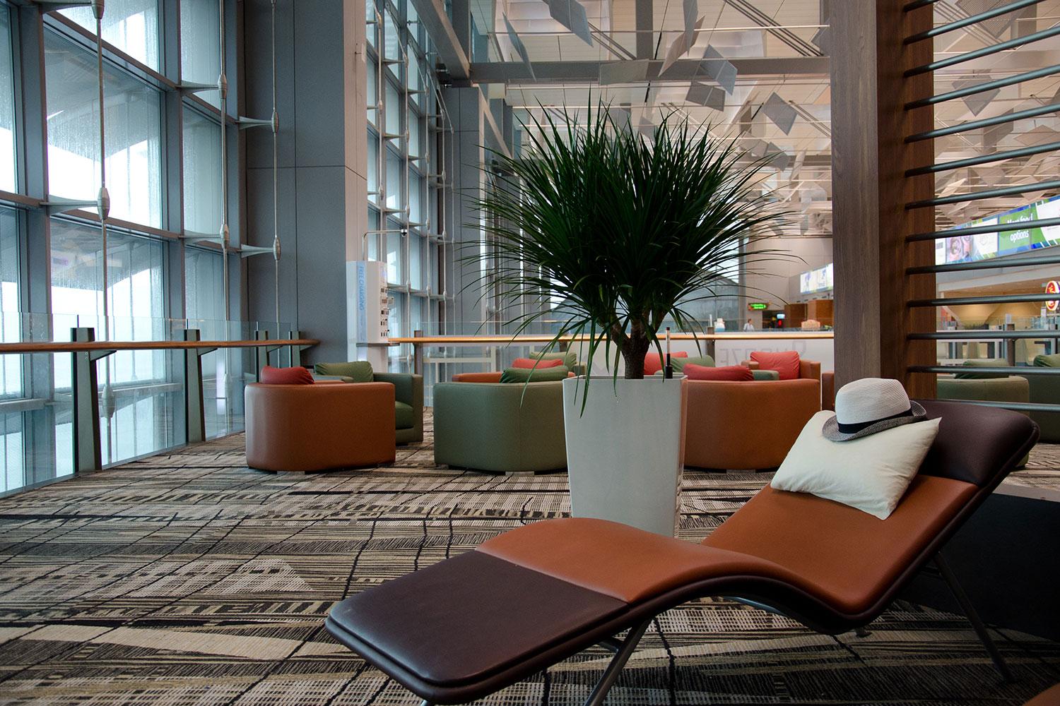 best airports for layovers changi airport snooze lounge