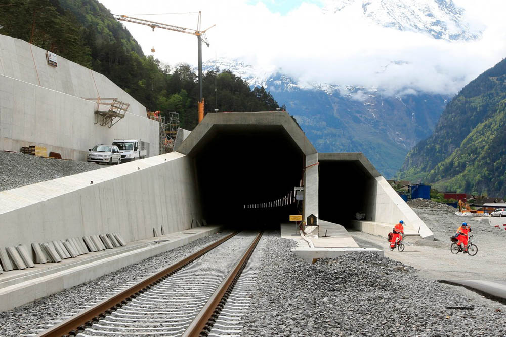 Why is the Gotthard Base Tunnel so important? - SWI