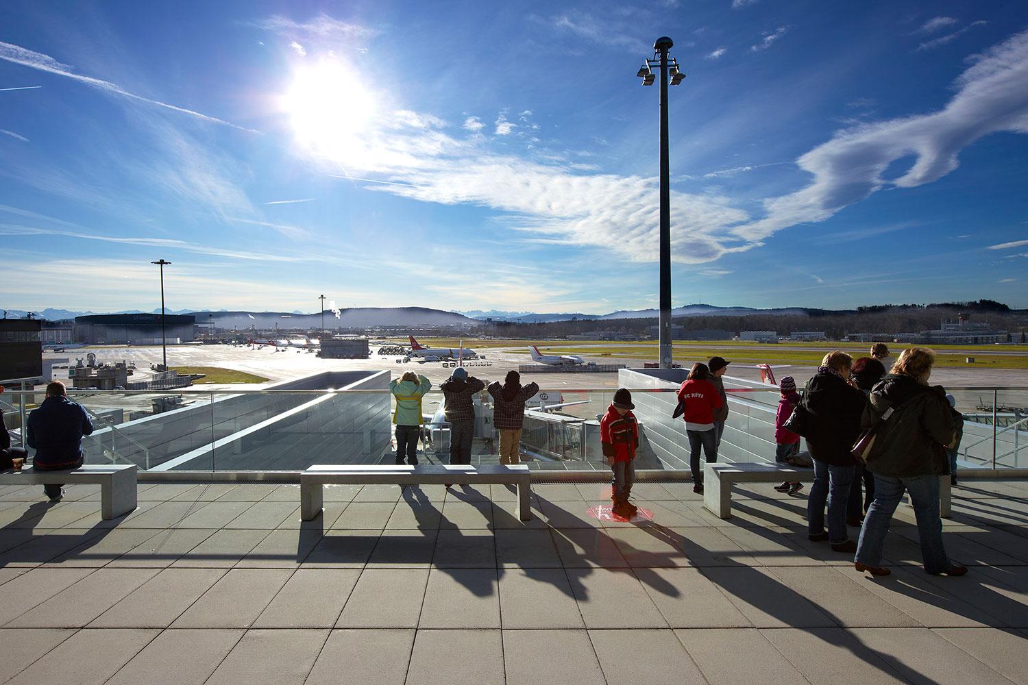 best airports for layovers z  rich airport observation deck b 3